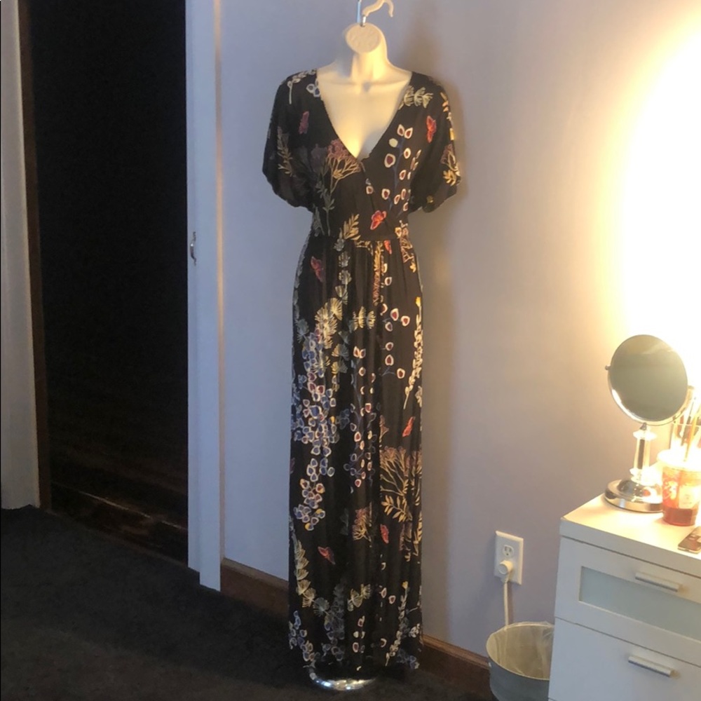 Express Black Floral Dress